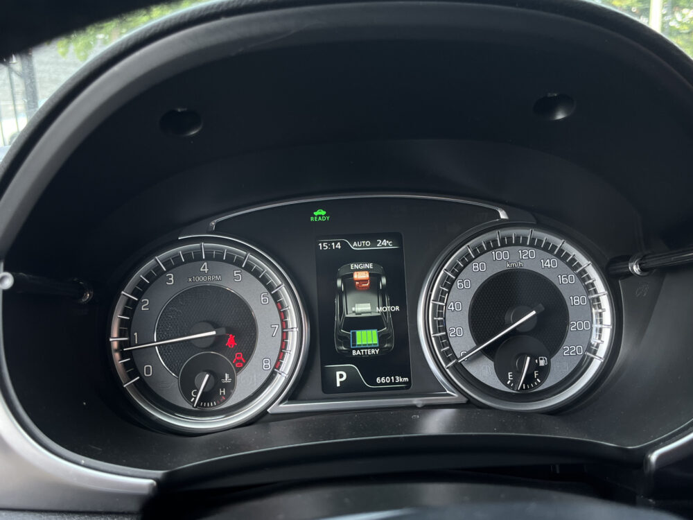 Suzuki Vitara 1.5 Hybrid Style AllGrip // AFN. TREKHAAK // ADAPT. CRUISE // KEYLESS // CAMERA // APPLE CARPLAY / ANDROID AUTO 5