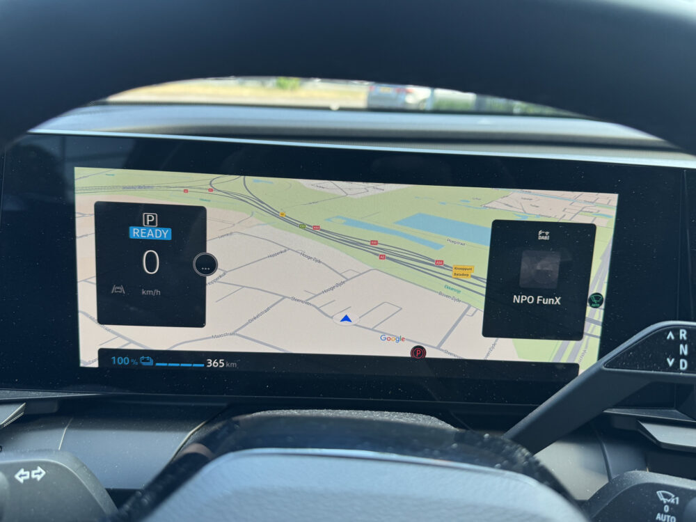 Renault Mégane E-Tech EV40 Boost Charge Equilibre // SNEL LADEN!! // FULL LED // APPLE CARPLAY / ANDROID AUTO // CAMERA // DIGITAAL DISPLAY //  19