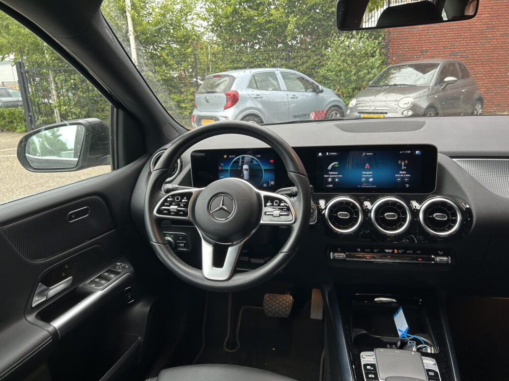 Mercedes-Benz B-Klasse 180 Advantage // FULL LED // NAVI + CARPLAY // CAMERA // PDC V+A // STOELVERWARMING // ELEK. KOFFERKLEP 7