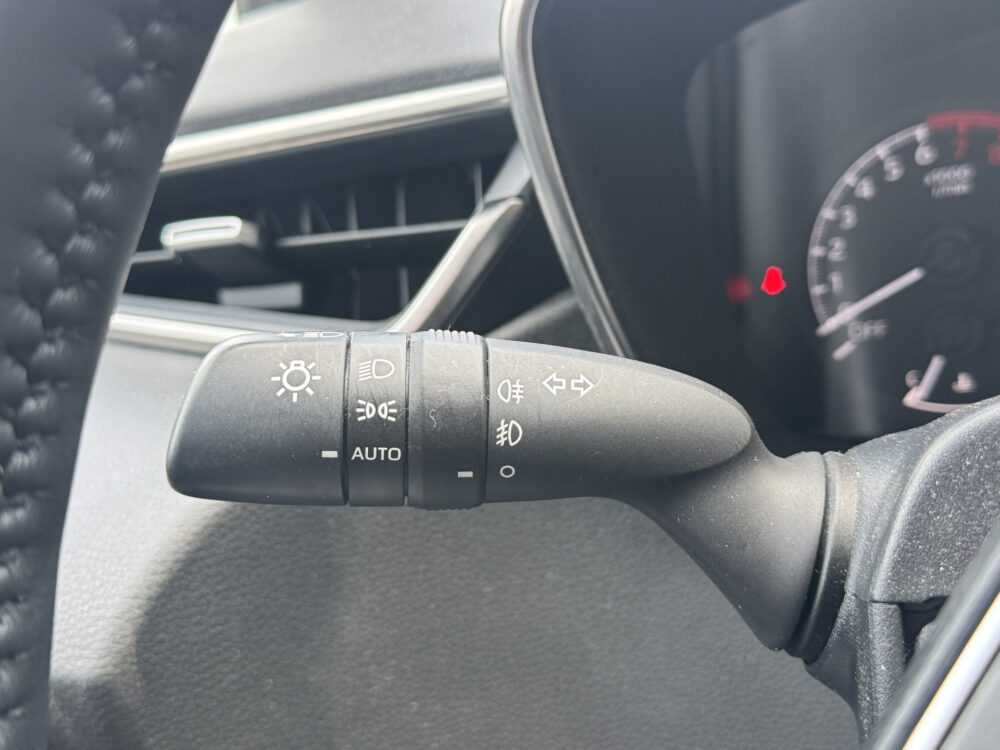 Toyota Corolla 2.0 Hybrid Dynamic 180PK!! // NAVI // CAMERA // ADAPTIVE CRUISE // APPLE CARPLAY-ANDROID AUTO // CLIMA // STOELVERWARMING 23