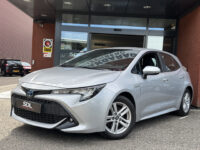 Toyota Corolla 2.0 Hybrid Dynamic 180PK!! // NAVI // CAMERA // ADAPTIVE CRUISE // APPLE CARPLAY-ANDROID AUTO // CLIMA // STOELVERWARMING 31