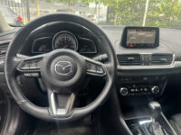 Mazda 3 2.0 SkyActiv-G 120 GT-M // NAVI // CAMERA // HEAD UP DISPLAY // CRUISE // STOEL + STUUR VERWARMING // DAB RADIO // 44