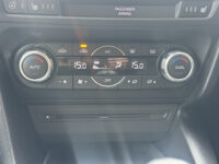 Mazda 3 2.0 SkyActiv-G 120 GT-M // NAVI // CAMERA // HEAD UP DISPLAY // CRUISE // STOEL + STUUR VERWARMING // DAB RADIO // 54