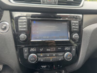 Nissan QASHQAI 1.3 DIG-T N-Connecta 160PK!! // NAVI // CLIMA // CAMERA // CRUISE // PANO DAK // TREKHAAK!! // 52