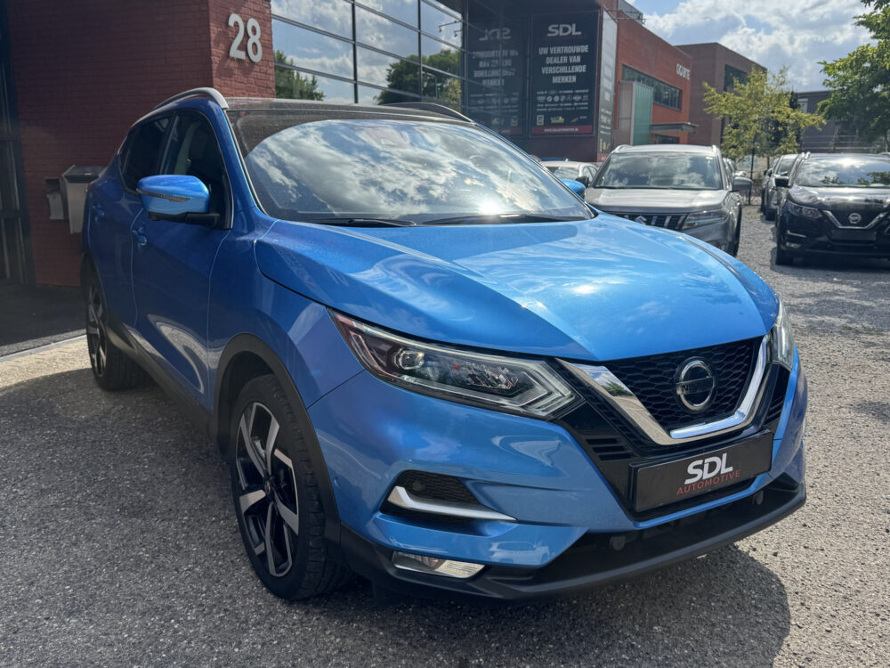 Nissan QASHQAI 1.3 DIG-T Tekna 160PK!! // NAVI // CAMERA // ADAPTIVE CRUISE // PANO DAK // TREKHAAK // 2