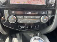 Nissan QASHQAI 1.3 DIG-T Tekna 160PK!! // NAVI // CAMERA // ADAPTIVE CRUISE // PANO DAK // TREKHAAK // 58