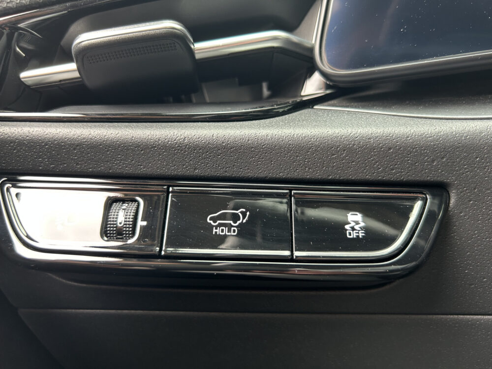 Kia Niro EV Edition Advanced 64.8 kWh 3-fase // ADAPTIVE CRUISE // NAVI + CARPLAY // KEYLESS // ELEK. STOELEN // PDC V+A 26