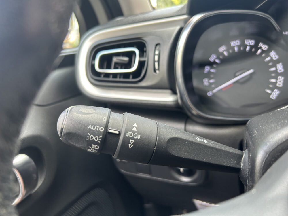 Citroën C3 1.2 PureTech Shine DISTR. RIEM VERVANGEN BIJ 94.000 KM!! // LED // NAVI + CARPLAY // CAMERA // PDC // TREKHAAK!! 11