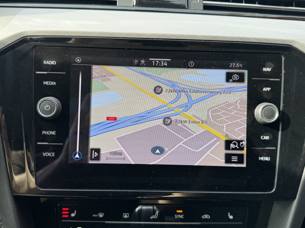 Volkswagen Passat Variant 1.4 TSI PHEV GTE Business // LED // ADAP. CRUISE // NAVI + CARPLAY // CAMERA // PDC V+A // ERGO COMFORT STOEL 16