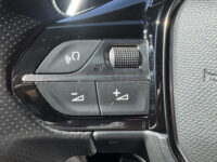 Peugeot 208 1.2 PureTech GT 131PK!! // NAVI // ADAPTIVE CRUISE // VIRTUAL COCKPIT // TREKHAAK // PANODAK // 51