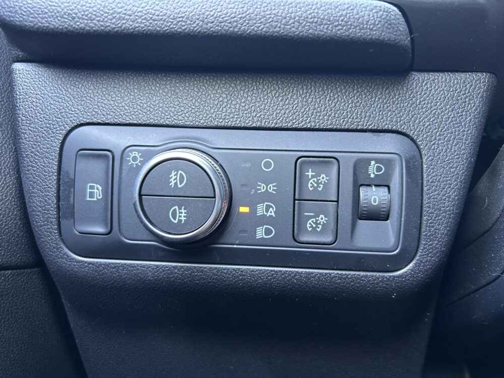 Ford Kuga 2.5 PHEV ST-Line // LED // NAVI + CARPLAY // CLIMA // PDC V+A // CAMERA // KEYLESS 22