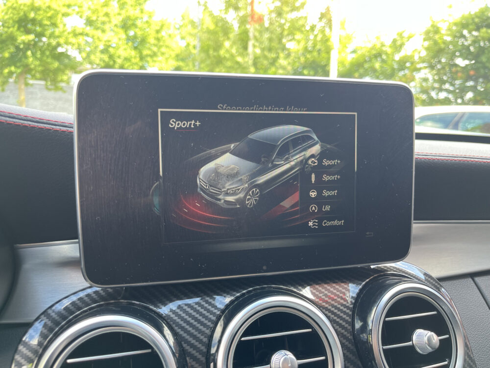 Mercedes-Benz C-Klasse Estate AMG 43 4MATIC // BURMESTER // SCHAALSTOELEN // PANO-SCHUIFDAK // 360 CAMERA // DODEHOEK // 39
