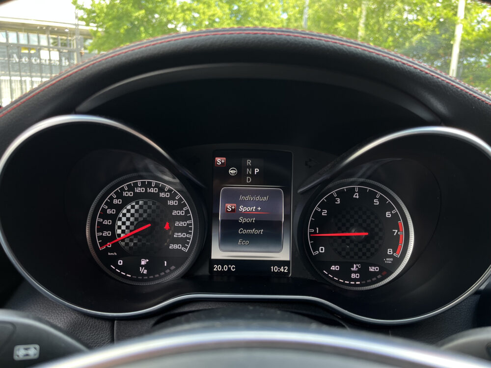Mercedes-Benz C-Klasse Estate AMG 43 4MATIC // BURMESTER // SCHAALSTOELEN // PANO-SCHUIFDAK // 360 CAMERA // DODEHOEK // 46
