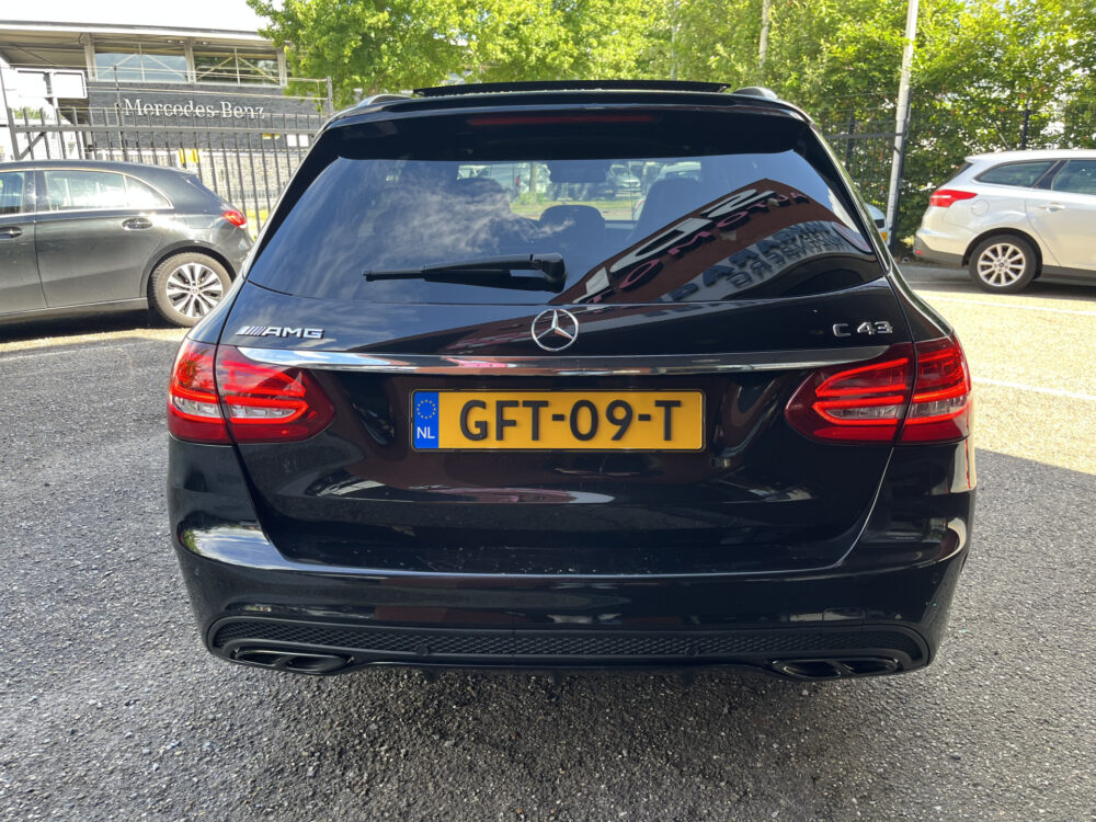 Mercedes-Benz C-Klasse Estate AMG 43 4MATIC // BURMESTER // SCHAALSTOELEN // PANO-SCHUIFDAK // 360 CAMERA // DODEHOEK // 6