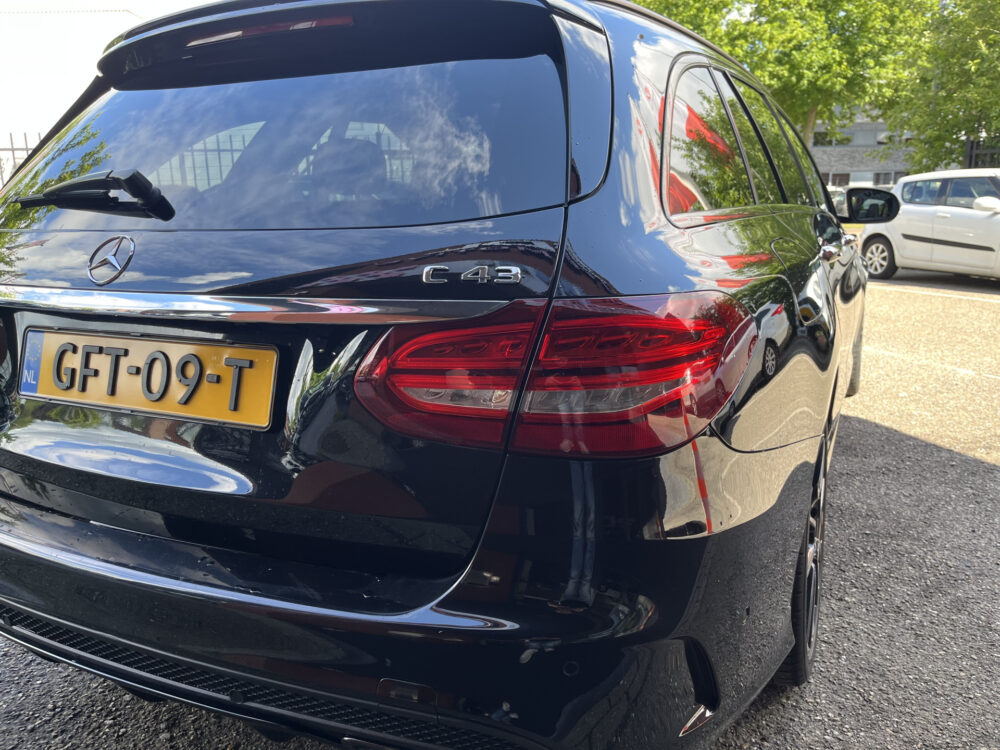 Mercedes-Benz C-Klasse Estate AMG 43 4MATIC // BURMESTER // SCHAALSTOELEN // PANO-SCHUIFDAK // 360 CAMERA // DODEHOEK // 8