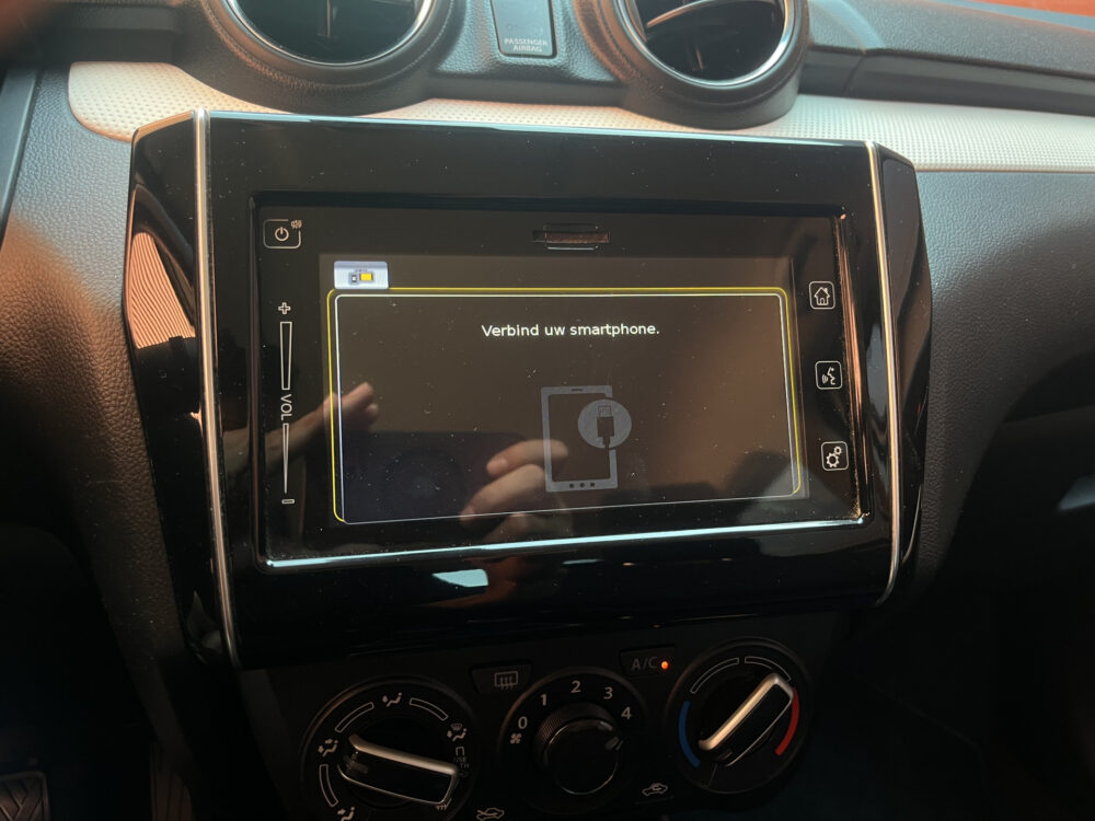 Suzuki Swift 1.2 Select Smart Hybrid // ADAPT. CRUISE // CAMERA+SENSOREN // STOELVERWARMING // APPLE-ANDROID AUTO // 26