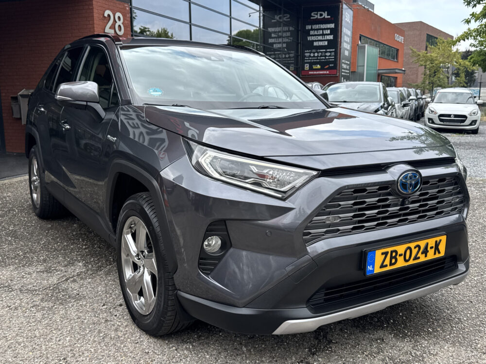 Toyota RAV4 2.5 Hybrid AWD Executive // MEMORY SEATS // JBL PREMIUM AUDIO // LEDEREN BEKLEDING // 1650 TREKGEWICHT // 2