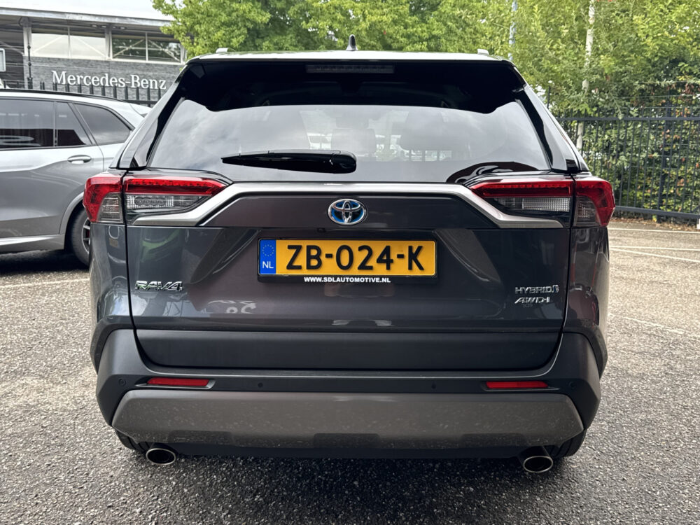 Toyota RAV4 2.5 Hybrid AWD Executive // MEMORY SEATS // JBL PREMIUM AUDIO // LEDEREN BEKLEDING // 1650 TREKGEWICHT // 5
