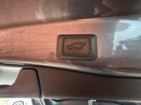 Toyota RAV4 2.5 Hybrid AWD Executive // MEMORY SEATS // JBL PREMIUM AUDIO // LEDEREN BEKLEDING // 1650 TREKGEWICHT // 76