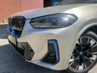 BMW iX3 High Executive 80 kWh M Sport Shadow Line 80 kWh // HUD-DISPLAY // SCHUIF-KANTELDAK // LEDER+ELEK. STOELEN // HARMAN&KARDON AUDI 69