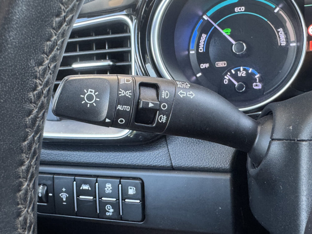 Kia Xceed 1.6 GDi PHEV DynamicPlusLine // SOH 100% // KEYLESS // HALF LEDER // CAMERA+SENSOREN // STUUR+STOELVERARMING // NAVI+CARPLAY // 25