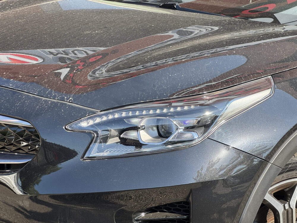 Kia Xceed 1.6 GDi PHEV DynamicPlusLine // SOH 100% // KEYLESS // HALF LEDER // CAMERA+SENSOREN // STUUR+STOELVERARMING // NAVI+CARPLAY // 7