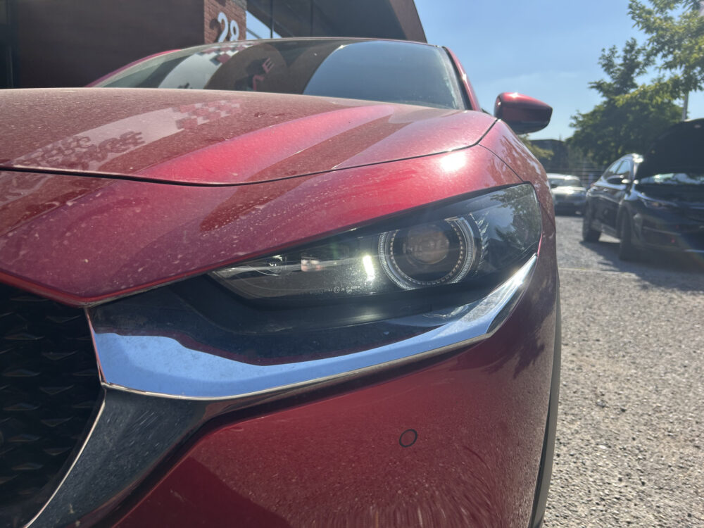 Mazda CX-30 2.0 e-SkyActiv-X M Hybrid Luxury 180 PK!! // NAVI // LEDER // SCHUIFKANTELDAK // TREKHAAK // CAMERA // MEMORY SEATS // BOSE AUDI 27