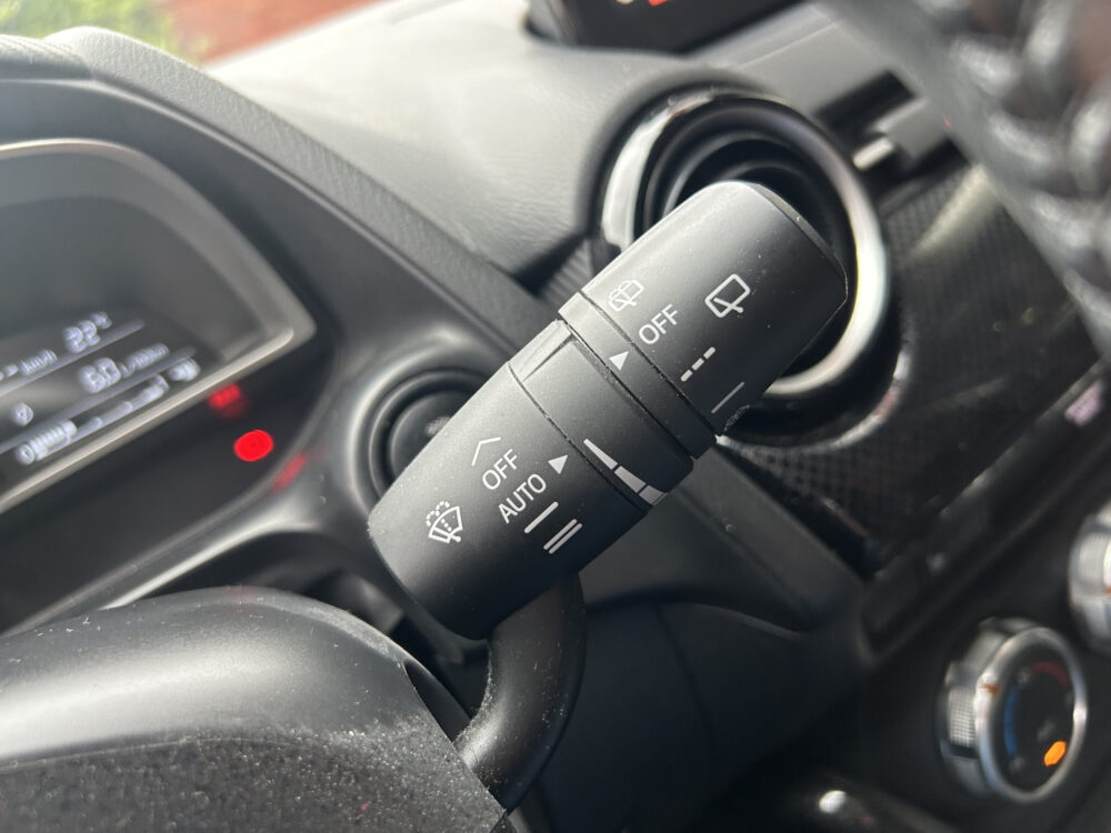 Mazda 2 1.5 Skyactiv-G TS+ // DEALER ONDERHOUDEN!! // NAVI // CLIMA // PDC // CAMERA // CRUISE // STOELVERWARMING 12