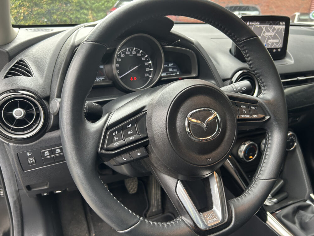 Mazda 2 1.5 Skyactiv-G TS+ // DEALER ONDERHOUDEN!! // NAVI // CLIMA // PDC // CAMERA // CRUISE // STOELVERWARMING 6