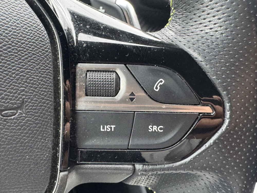 Peugeot 2008 1.2 PureTech GT-Line // D. RIEM VERVANGEN!! // APPLE CARPLAY - ANDROID AUTO // CLIMA // TREKHAAK // CRUISE // LED // VIRTUAL COC 16