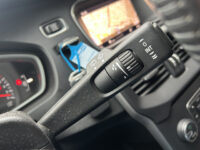 Volvo V40 2.0 T2 Nordic+ // LEDER // NAVI // CRUISE // CLIMA // PDC // TREKHAAK!! 42