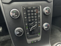 Volvo V40 2.0 T2 Nordic+ // LEDER // NAVI // CRUISE // CLIMA // PDC // TREKHAAK!! 48