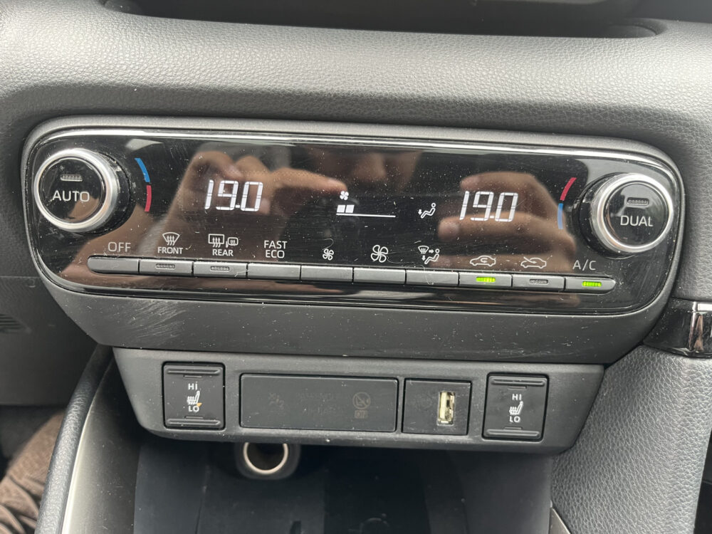 Mazda 2 Hybrid 1.5 Homura Plus // PANORAMADAK!! // ADAPTIVE CRUISE // CAMERA // CLIMA // HALF LEDER // HEAD UP DISPLAY // 20
