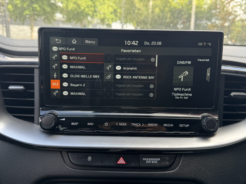 Kia Xceed 1.6 GDi PHEV DynamicPlusLine // ELEK. ACHTERKLEP // KEYLESS // HALF LEDER // CAMERA+SENSOREN // STUUR+STOELVERARMING // NAVI+CAR 18