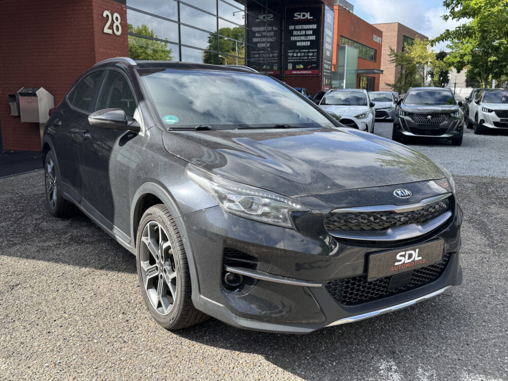 Kia Xceed 1.6 GDi PHEV DynamicPlusLine // ELEK. ACHTERKLEP // KEYLESS // HALF LEDER // CAMERA+SENSOREN // STUUR+STOELVERARMING // NAVI+CAR 2