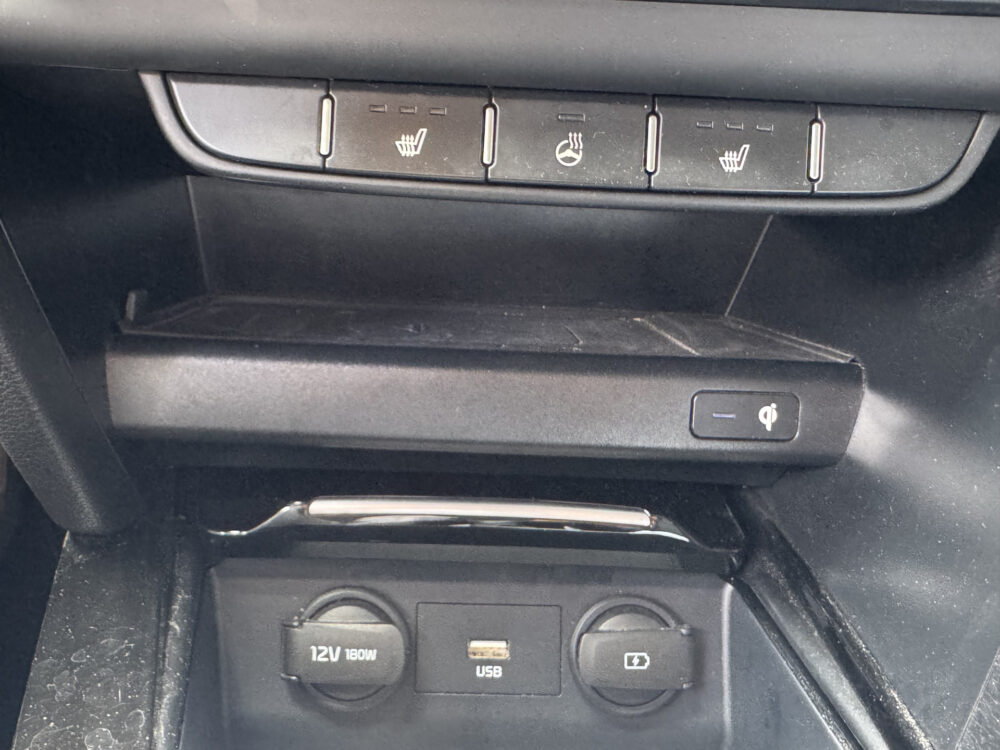 Kia Xceed 1.6 GDi PHEV DynamicPlusLine // ELEK. ACHTERKLEP // KEYLESS // HALF LEDER // CAMERA+SENSOREN // STUUR+STOELVERARMING // NAVI+CAR 23