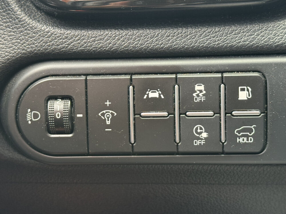 Kia Xceed 1.6 GDi PHEV DynamicPlusLine // ELEK. ACHTERKLEP // KEYLESS // HALF LEDER // CAMERA+SENSOREN // STUUR+STOELVERARMING // NAVI+CAR 26