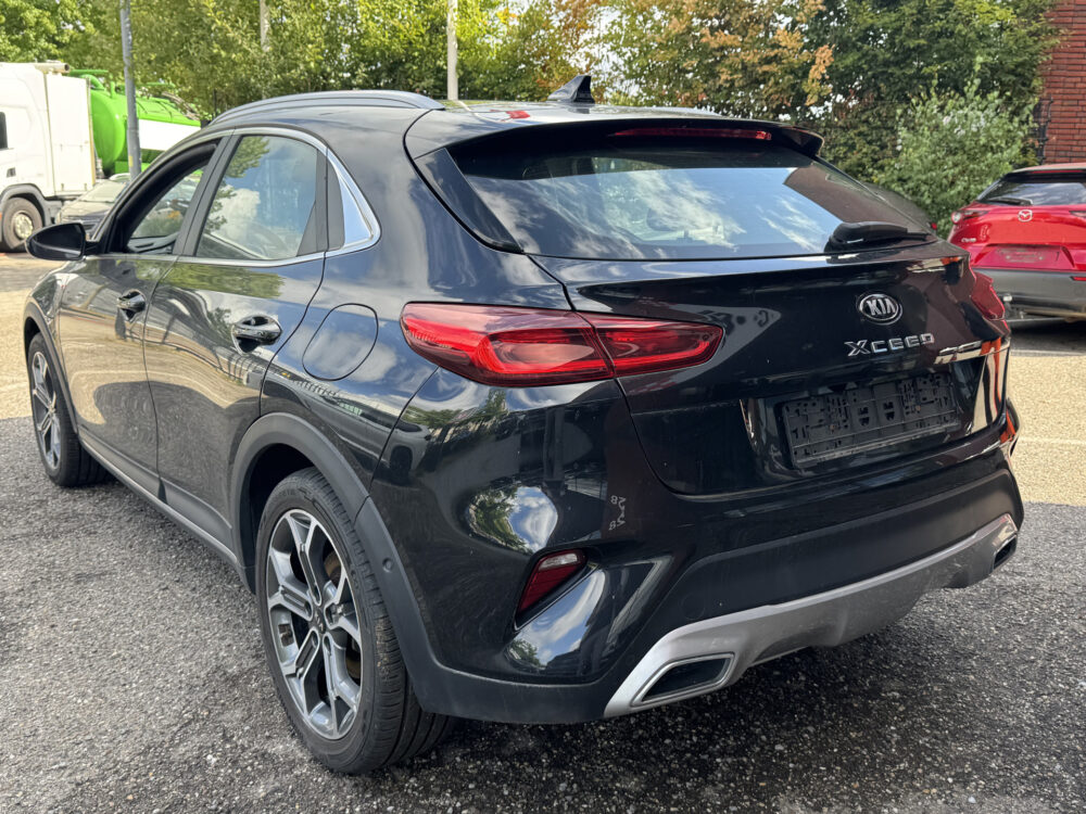 Kia Xceed 1.6 GDi PHEV DynamicPlusLine // ELEK. ACHTERKLEP // KEYLESS // HALF LEDER // CAMERA+SENSOREN // STUUR+STOELVERARMING // NAVI+CAR 3