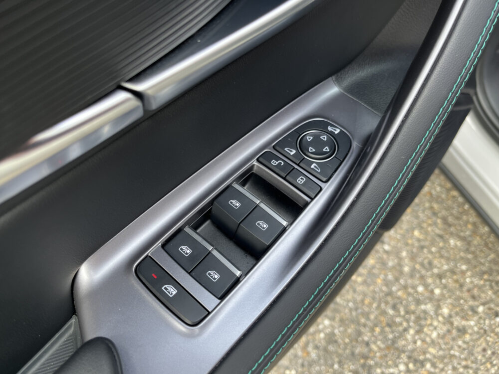 BYD SEAL U 1.5 DM-i FWD Boost 360 CAMERA+SENSOREN // SCHUIF-KANTELDAK // LEDER+ELEK. STOELEN // DODEHOEK // KEYLESS // STOELVERWARMING-KOEL 22