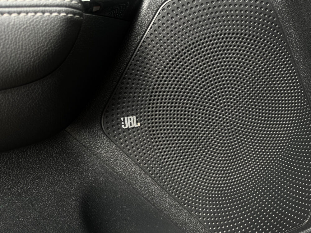 Kia Niro 1.6 GDi Hybrid DynamicPlusLine // AFN. TREKHAAK // ADAPT. CRUISE // KEYLESS // DODEHOEK // CAMERA+SENSOREN // JBL AUDIO // STUUR 22