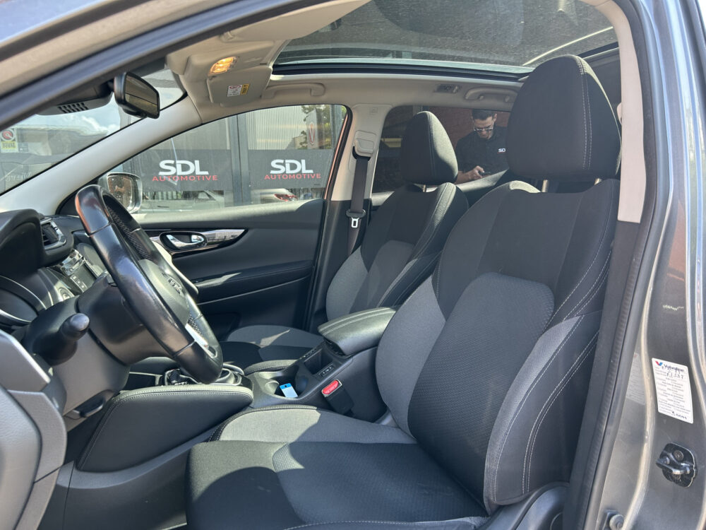 Nissan QASHQAI 1.3 DIG-T 160PK!! N-Connecta // PANO-DAK // NAVI + CARPLAY // 360 CAMERA // PDC V+A // STOELVERWARMING 8