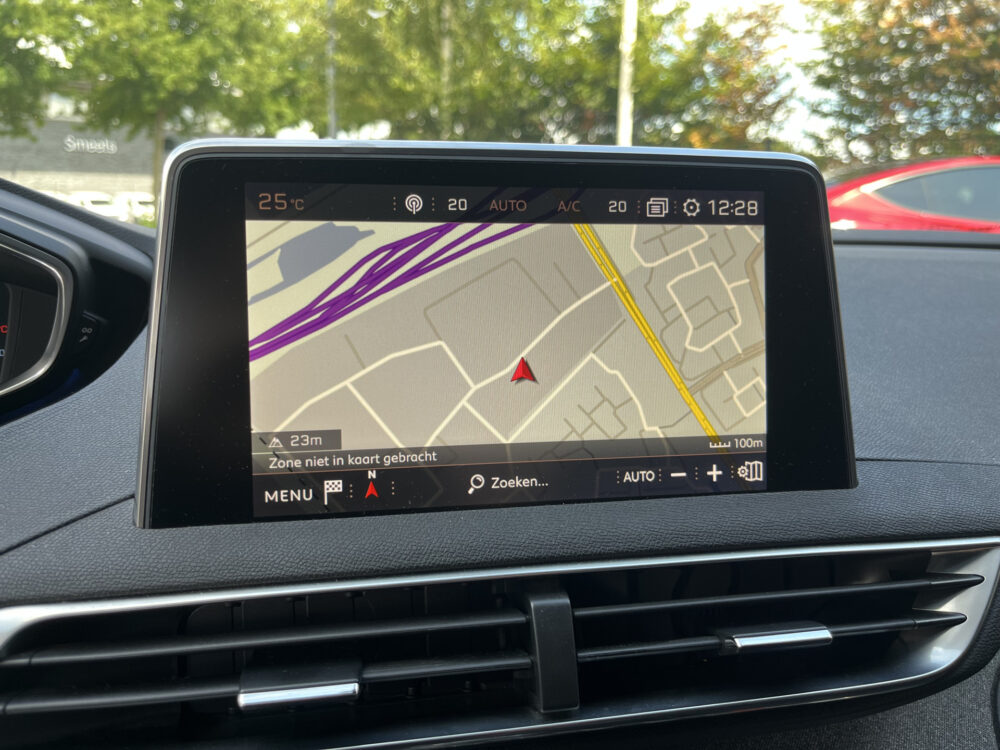 Peugeot 3008 1.6 Turbo GT Line // LEDER // ELEK. STOEL+GEHEUGEN // DODEHOEK // KEYLESS // ELEK. KLEP // CAMERA+SENSOREN // NAVI+CARPLAY // 27