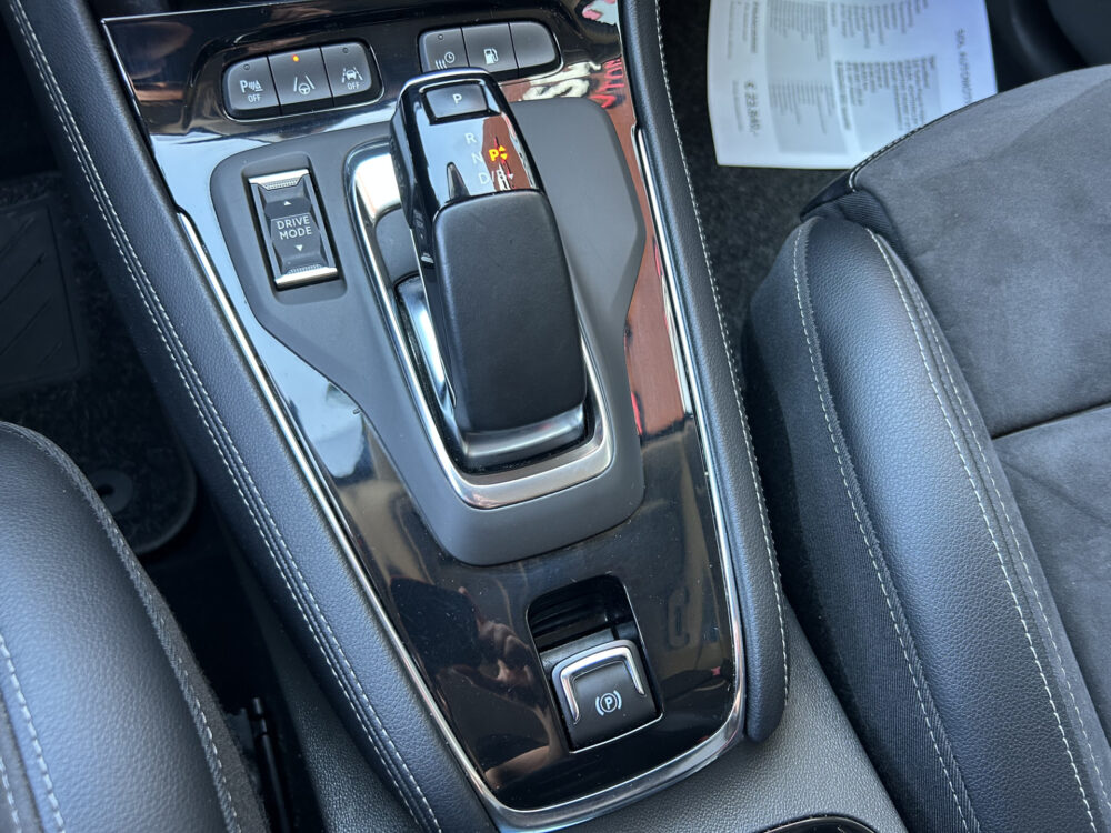Opel Grandland 1.6 Turbo Plug-In Hybrid GSe // NAVI // ELEK. ACHTERKLEP // CAMERA // ADAPTIVE CRUISE // STOEL + STUUR VERWARMING // 22