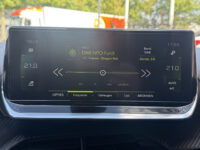 Peugeot 2008 1.2 PureTech GT-Line // D.RIEM VERVANGEN!! // NAVI // CRUISE // CAMERA // STOELVERWARMING // APPLE CARPLAY - ANDROID AUTO // 52