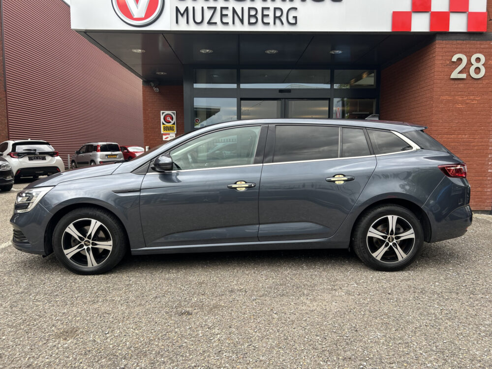 Renault Mégane Estate 1.2 TCe Limited // NAVI // PDC // CRUISE // CLIMA // BLUETOOTH // 3
