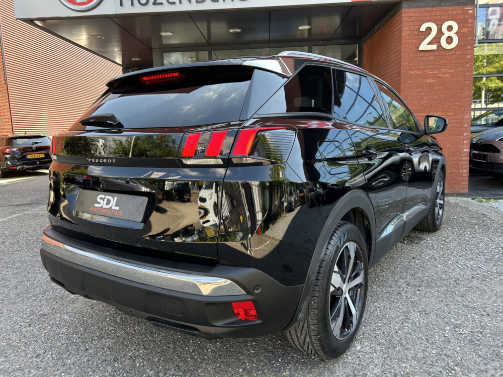 Peugeot 3008 1.6 Turbo 165PK!! Allure Crossway // LED // NAVI + CARPLAY // LEDER/ALCANTARA // PDC V+A // CAMERA 2