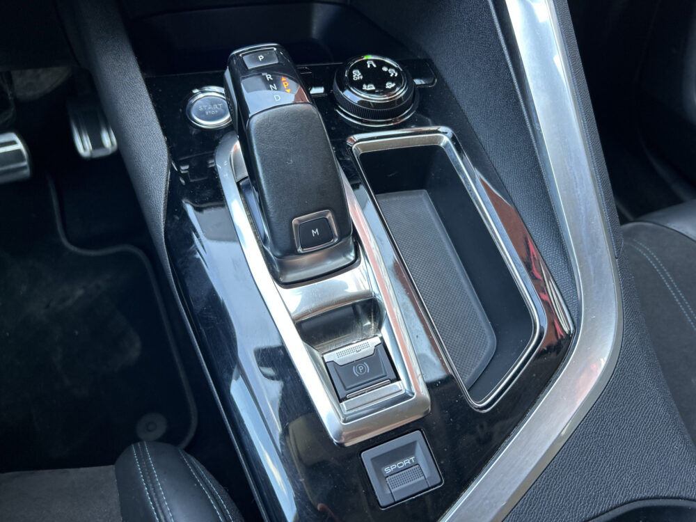 Peugeot 3008 1.6 Turbo 165PK!! Allure Crossway // LED // NAVI + CARPLAY // LEDER/ALCANTARA // PDC V+A // CAMERA 22
