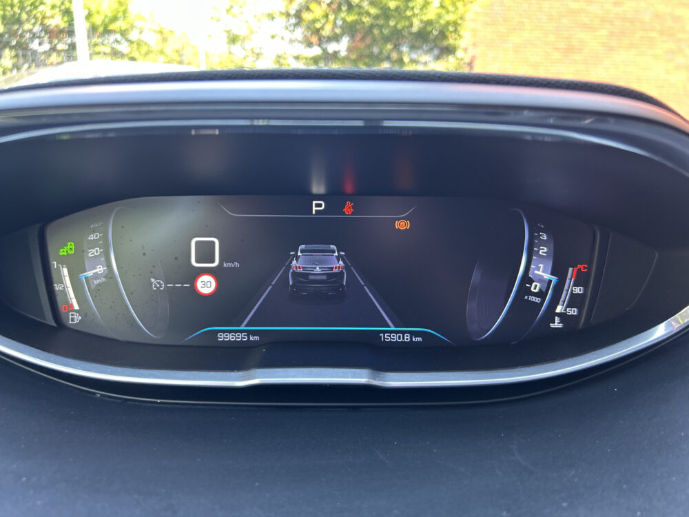Peugeot 3008 1.6 Turbo 165PK!! Allure Crossway // LED // NAVI + CARPLAY // LEDER/ALCANTARA // PDC V+A // CAMERA 34