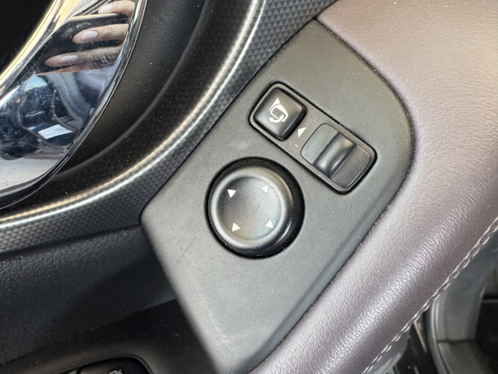 Nissan QASHQAI 1.3 DIG-T Tekna + // BOSE AUDIO // MEMORY SEATS // PANO DAK // LEDEREN BEKLEDING // BLIND SPOT MONITOR // CRUISE // STOELVERWARM 25