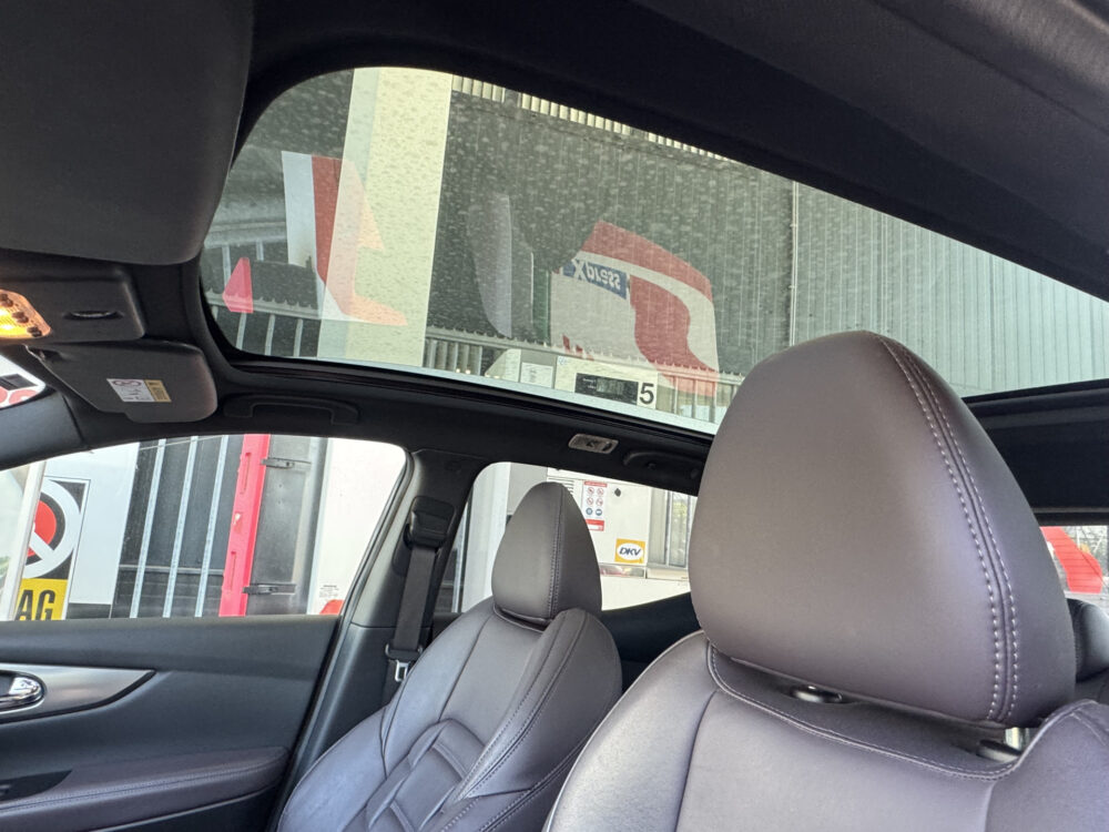 Nissan QASHQAI 1.3 DIG-T Tekna + // BOSE AUDIO // MEMORY SEATS // PANO DAK // LEDEREN BEKLEDING // BLIND SPOT MONITOR // CRUISE // STOELVERWARM 9